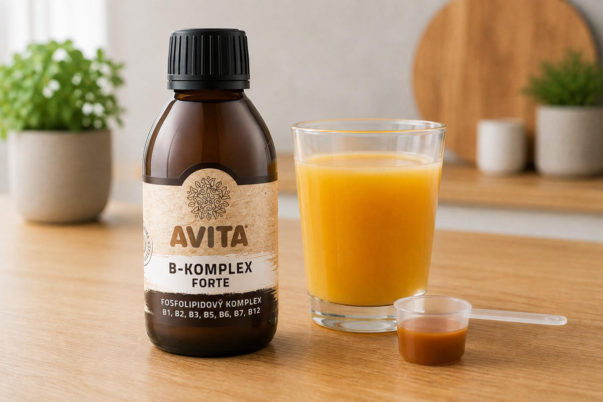 Dávka B-Komplexu Forte liposomal plus zamiešaná do pohára nápoja